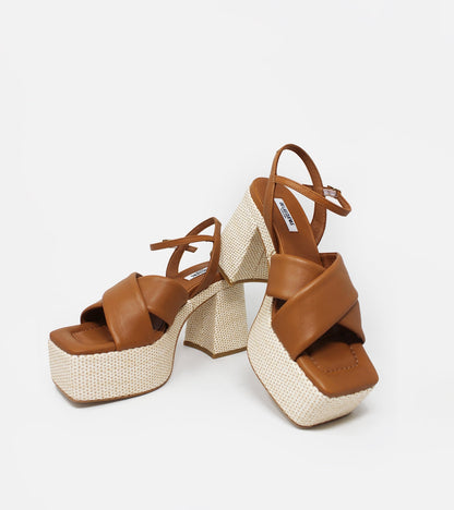 Sandale en cuir marron SUNA - De Las Cuevas Barcelona